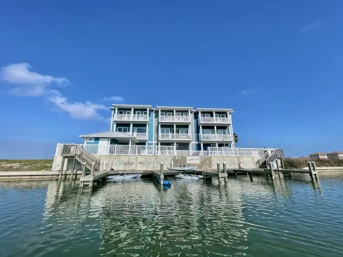 Waterfront Harbor View Hideaway - 4-Star