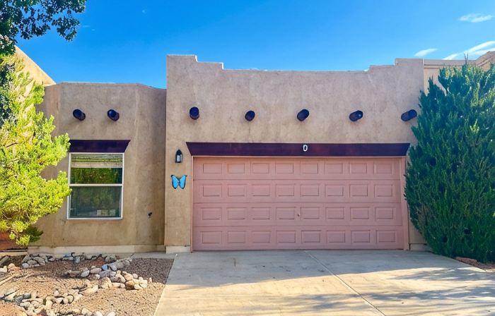 Charming and Cozy 3-bedroom house with WiFi, in superb Rio Rancho