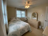 Single-family home in Avalon—walk to beach and town - WiFi