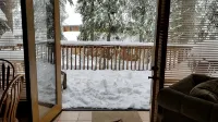 King’s Cabin Mtn Retreat at Shaver Lake! – Nr Village, wifi, A/C, Prem Property! - Chalets