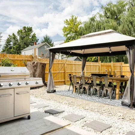GameLounge~2KingBeds~PinkBedRoom~Gazebo~FirePit~SpookyNook~Walk2Mainst~Arcade