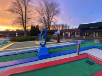 Village Inn on the Lake - 2-Star