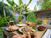 Suffix Retreat - Stay, Dive & Explore Fuvahmulah - parking