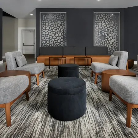 DoubleTree by Hilton Kansas City Airport