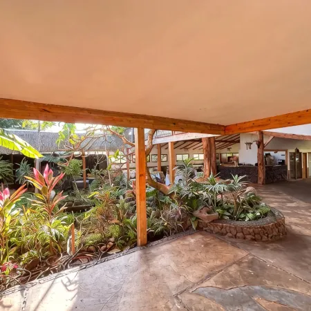 Hotel Hotu Matua by EI
