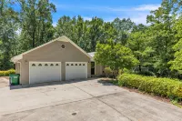 Pet-Friendly 5BR Getaway near Lake Keowee - 3성급