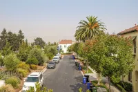 Spacious 3 Story Home • 4Br • Garage • Balcony • Sleeps 8 - 3-Star