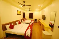 Hotel Vijaya Grand - 停車場