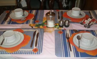 Somerville Hotel - Housity