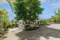Cozy Sunset Views W/ Lanai - Close to Beach 1 Bedroom Home by Redawning