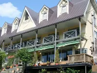 Hill Side Inn Center Club Hoteles en Minamiuonuma