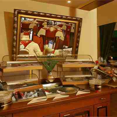 Hotel Schweizer Hof - Superior Dining/Meeting Rooms