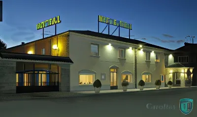 Hostal Restaurante Carolina Hôtels à : La Armuna