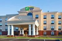 Holiday Inn Express & Suites Newport South