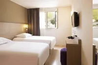 Escale Oceania Orleans Hotels in der Nähe von Omnisports Stadium Source