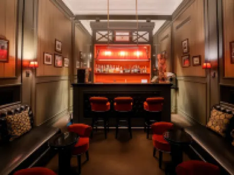 グランデ ホテル ド ポルト ポルトのホテル