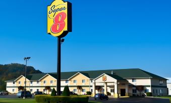 Super 8 by Wyndham Athens