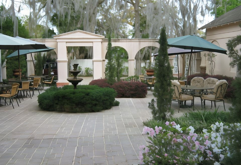 The Cottage Bed & Breakfast - Housity
