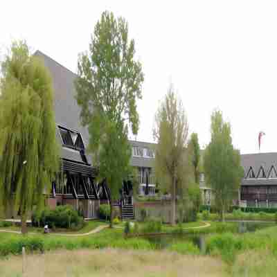 Van der Valk Hotel Volendam Hotel Exterior