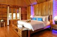 Phi Phi Phu Chalet Resort Hotels in Phi Phi Islands