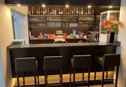 4. 호텔 몬트레..