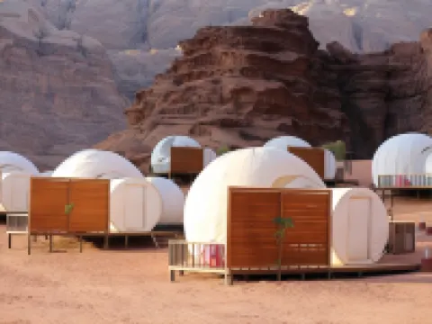 Wadi Rum Bubble Luxotel Hotels in Quairah District