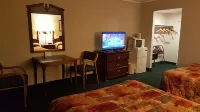 Rapids Inn & Suites Hotels in Wisconsin Rapids