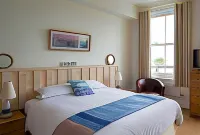 The Beach Hotel Hotel a West Somerset District