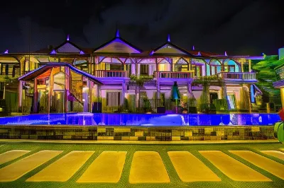 Moloppor Villa Hotels in Banan