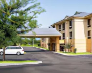 Sleep Inn & Suites Hotels in Petal