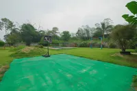 Kebun Mandena Farmstay Hotels in Caringin
