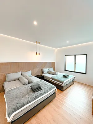 Sakala Prime Villa Industrial at Sentul City (4Br - 20 Persons) Hoteles en Babakan Madang