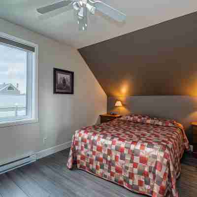 Condos Vacances Msa Avec Piscine ET Spas Exterieurs Gratuits 4 Saisons!! Rooms