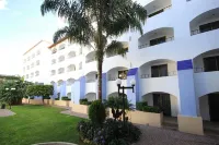 Hotel Gran Plaza & Convention Center Hotels near Templo de San José y Santiago