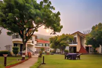 Hridey Retreat Resort فنادق في Garjia