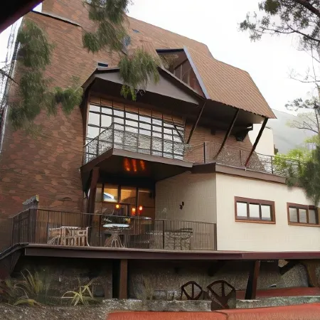 Mill Отели рядом с достопримечательностью «Гагрский аквапарк»