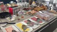 Villa Premium Hotel فنادق في إيريتشيم