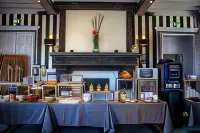 La Villa Andry - breakfast