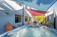 Central Studio Accommodation Hotels in Tannum Sands