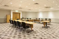 Holiday Inn Glasgow - East Kilbride Hotels in Гіффнок