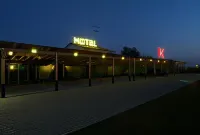 Hotel Motel K Hotel in zona Piscina comunale di Voghera, A. Dagradi