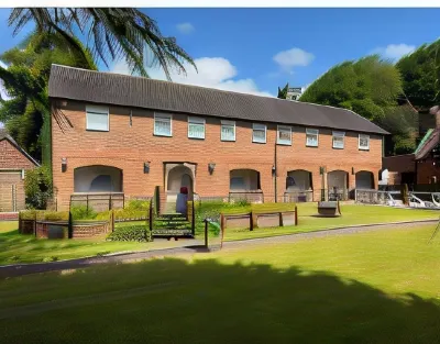The Manor Guest House Hotels in Staffordshire Moorlands District