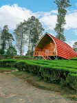 Glamping di Gunung Bangku Hotels in Rancabali