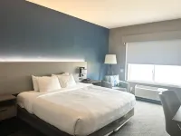 Comfort Inn & Suites Cartersville - Emerson Lake Point
