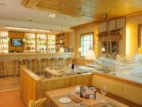 ميركيور هوتل شتوتجارت سيندلفنجن آن دي... Hotels near فايهنجِن