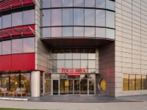 Ramada by Wyndham Bucharest Otopeni Airport Hotels in Otopeni