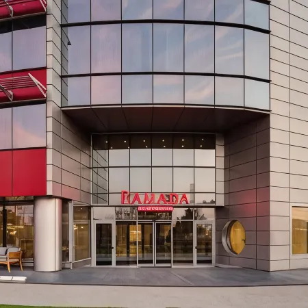 Ramada by Wyndham Bucharest Otopeni Airport