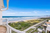 Premium Top Floor Oceanfront Unit In Regency on the Beach 705