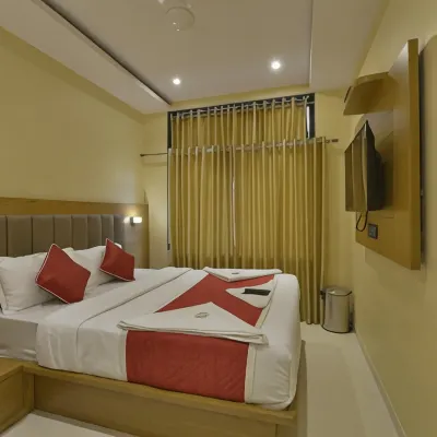Hotel Residency Park Hotels near سوق كراوفورد