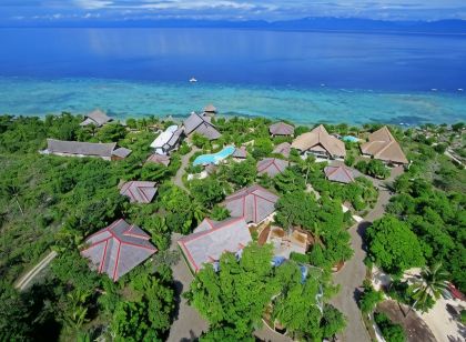 Dolphin House Resort Spa Diving